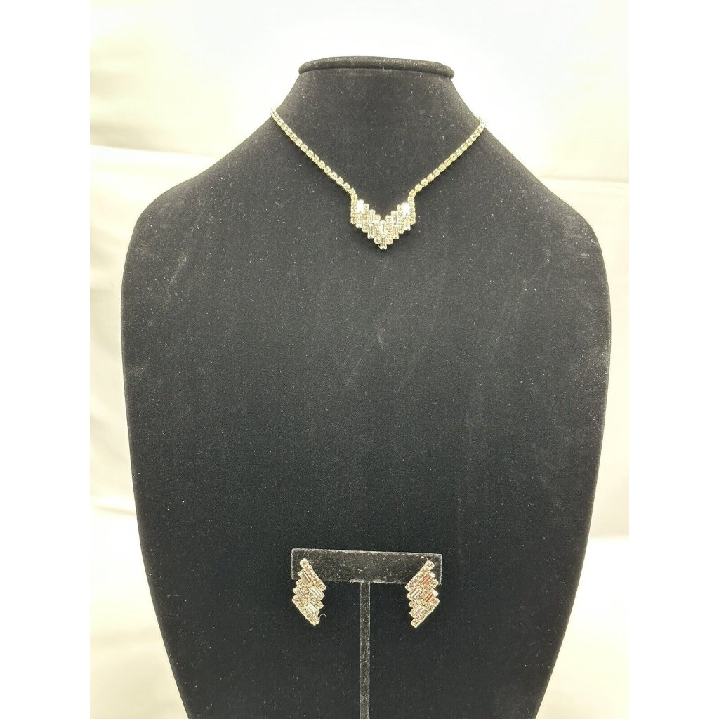 Baguette And Rhinestone Necklace And Earrings With Rhinestones Used As Chain